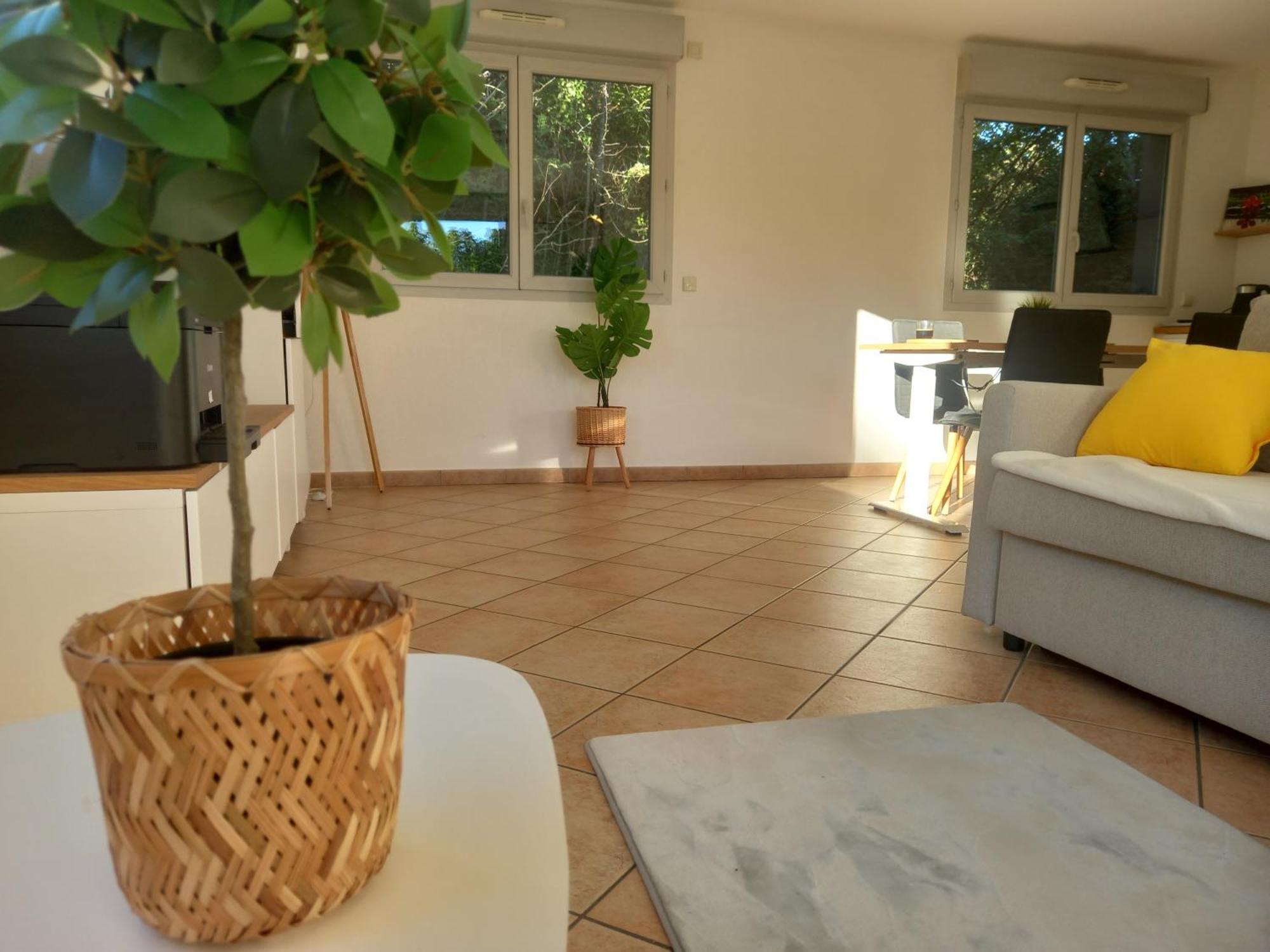 Appartamento T2 De 56M2 - Geneve A 5 Min- Parking Prive Gratuit Saint-Julien-en-Genevois Esterno foto