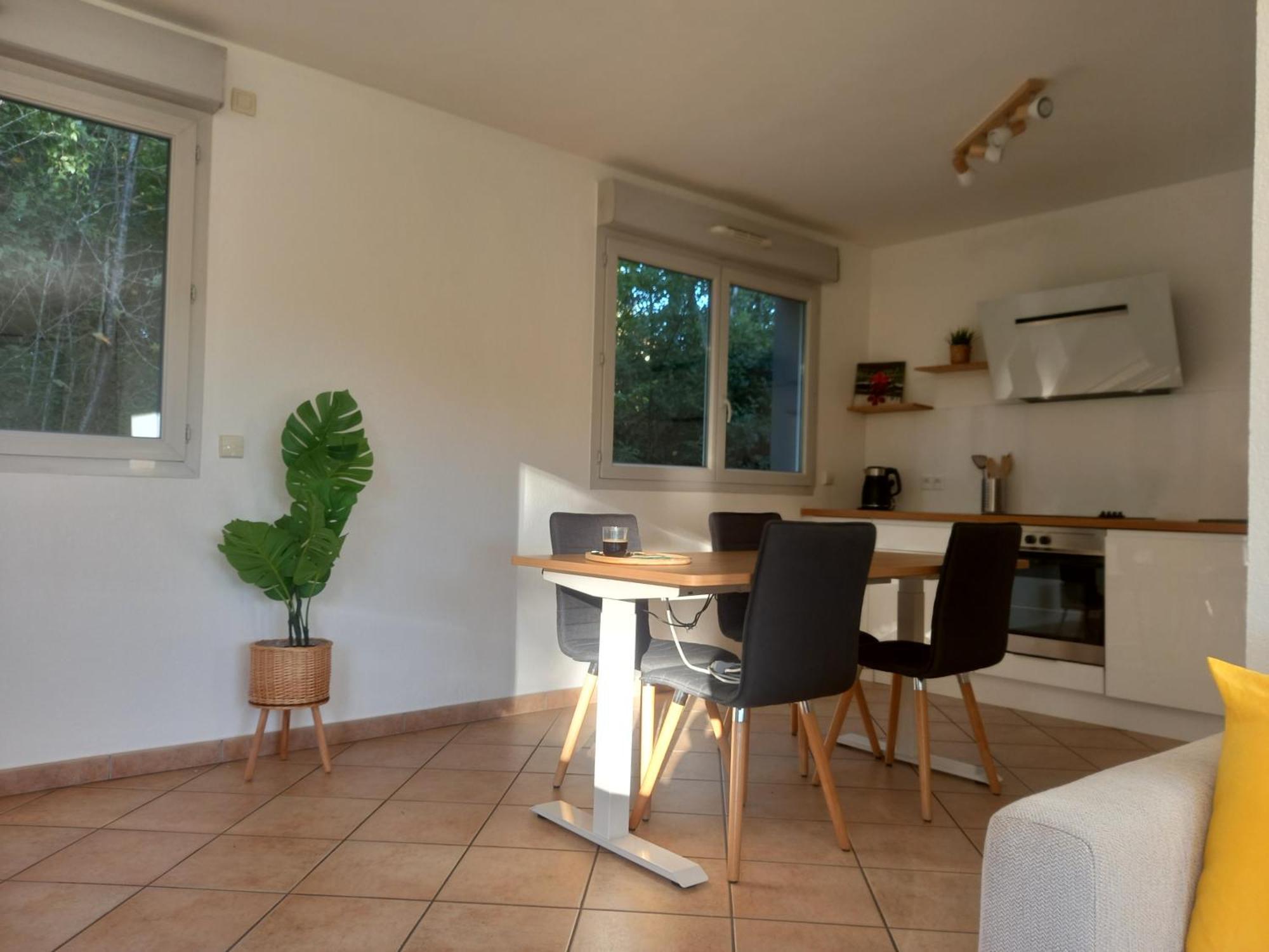 Appartamento T2 De 56M2 - Geneve A 5 Min- Parking Prive Gratuit Saint-Julien-en-Genevois Esterno foto